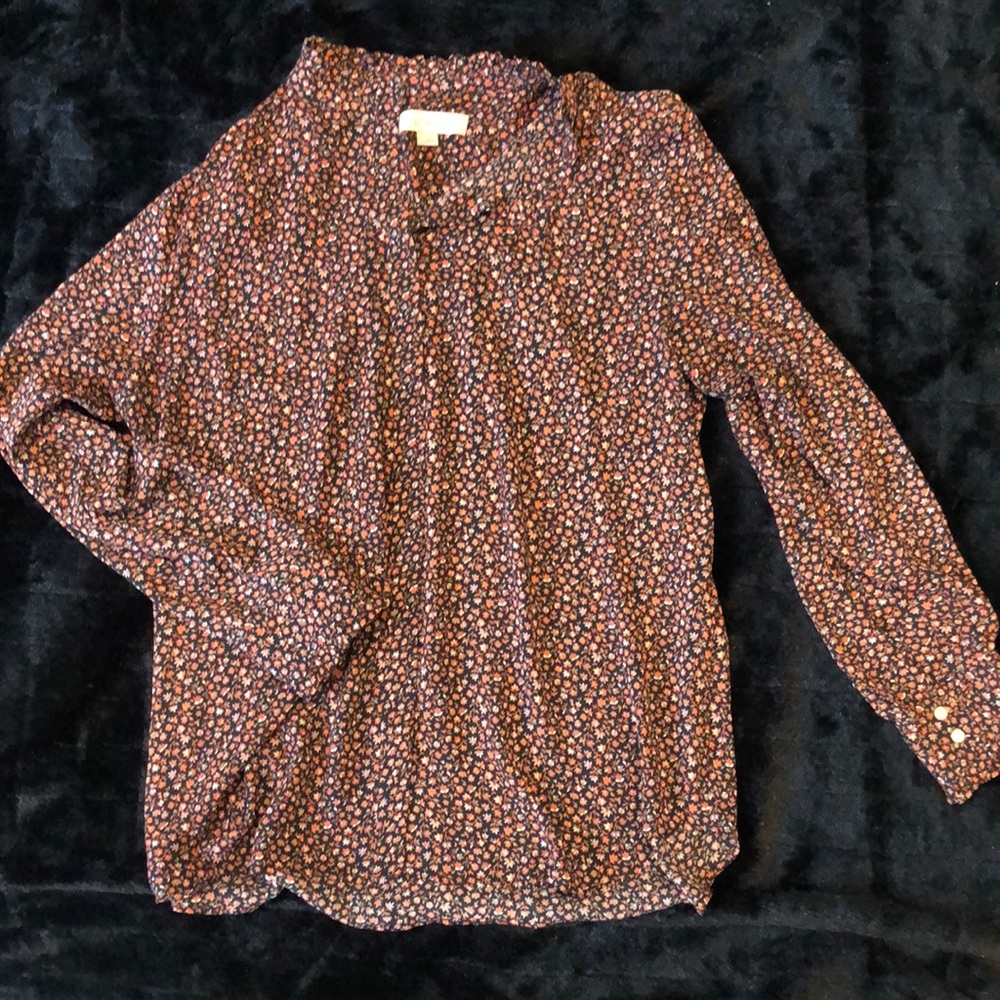 Mini Print Button-Up Blouse with Ruffle Sleeve Detail
